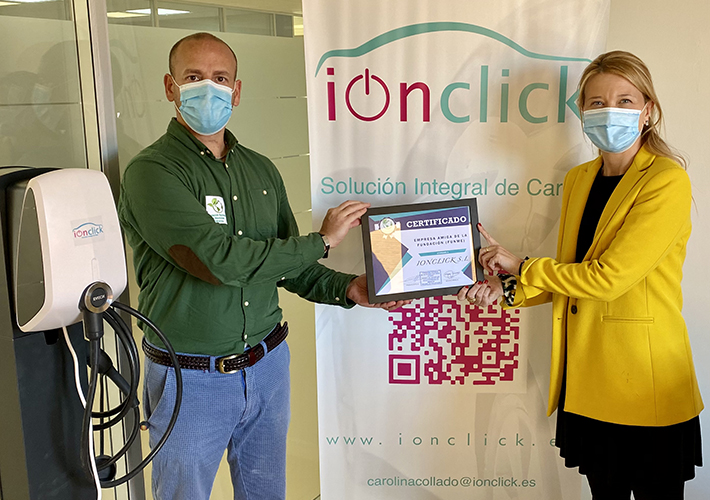 Foto IONCLICK es reconocida por cumplir los objetivos de la Fundación Nacional de Movilidad Eléctrica.